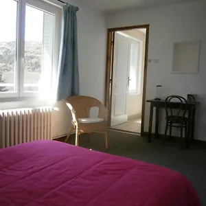 les-sources-saint-jacques-des-blats.hotels-rhonealpes.com/
